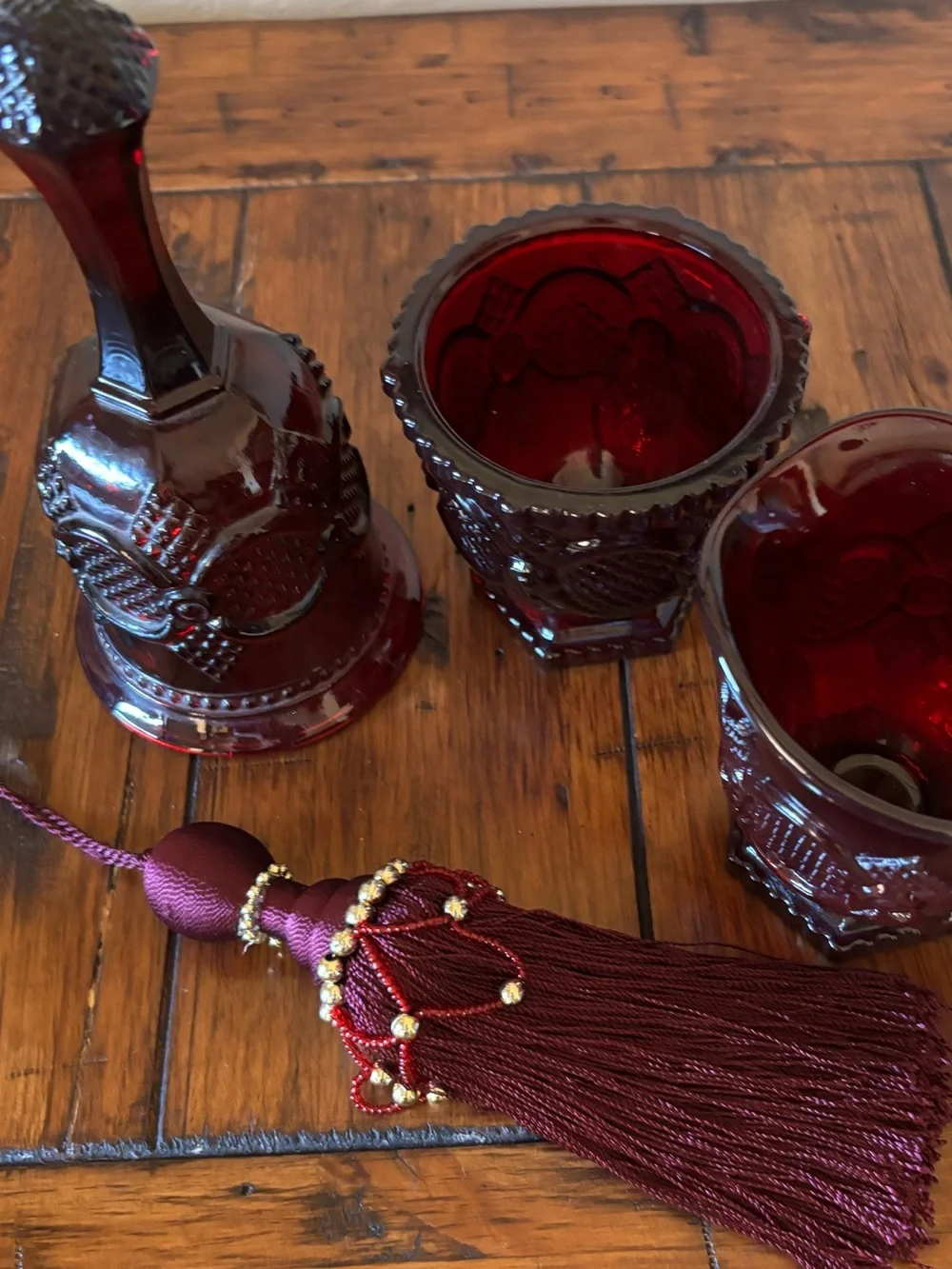 Avon | Holiday | Ruby Red Avon 876 Cape Cod Collection Sugar Creamer ...